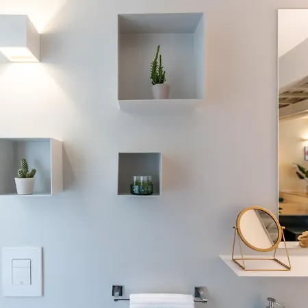 Apartman Cantoni 4a - Loft At Colosseum