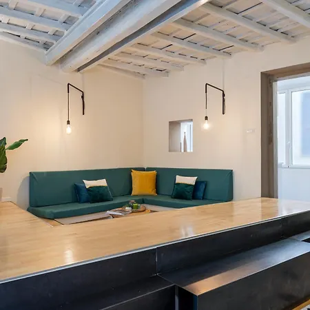 Апартаменты Cantoni 4a - Loft At Colosseum