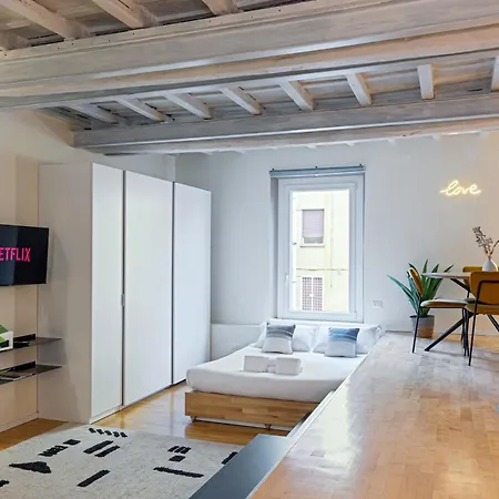 Апартаменты Cantoni 4a - Loft At Colosseum